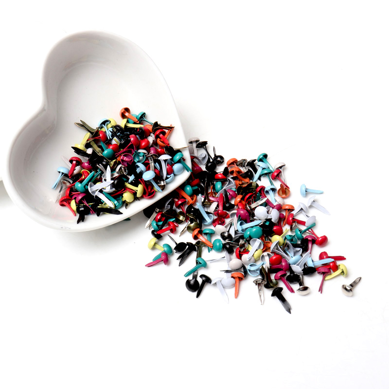 Gemischte runde Pastell-Brads  – Embellishments For Scrapbooking Bewertung und Preis